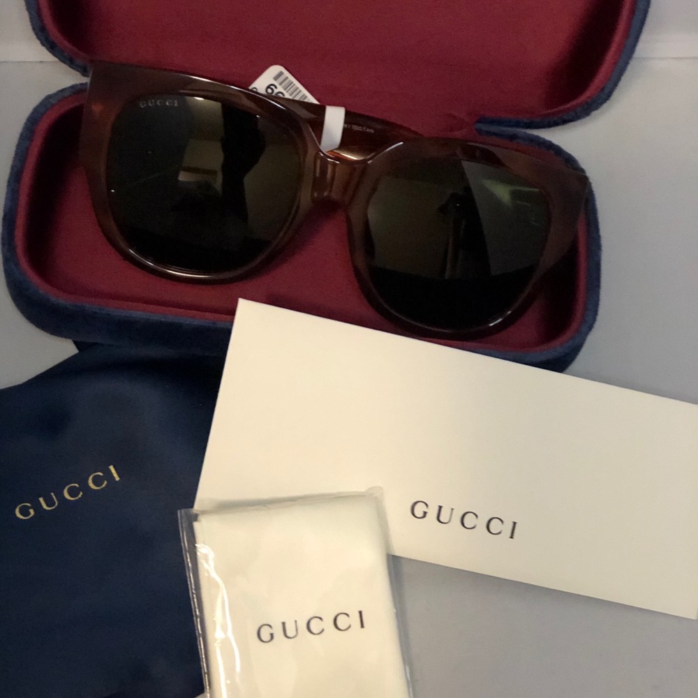 NEW GUCCI GLASSES